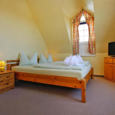 Ferienhaeuser Im Tannenpark, Tanne, Cleaning Included Holiday home *